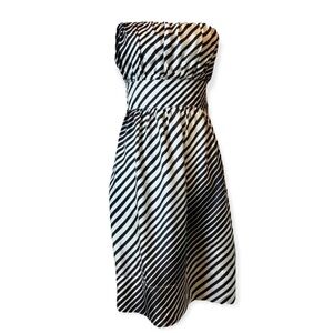 THE LIMITED Diagonal Black & White Stripes Print Strapless Silk Dress Size Two
